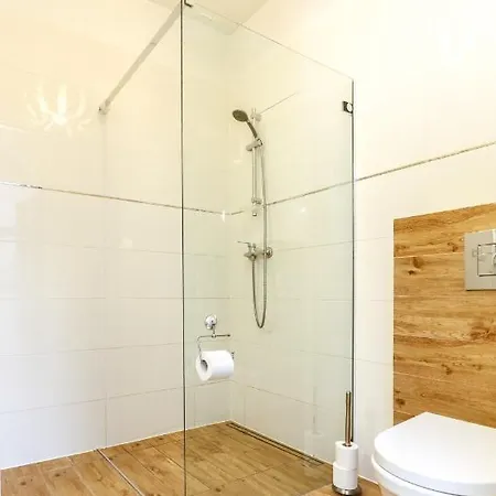 아파트 Zamkowe Tarasy Old Town By Stayly *