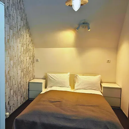 아파트 Zamkowe Tarasy Old Town By Stayly *